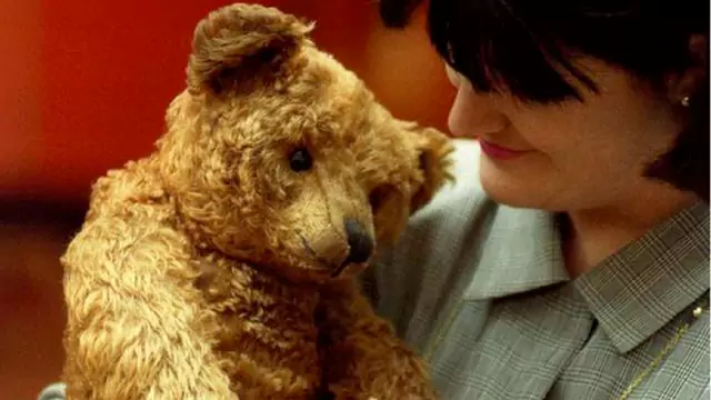 Steiff Teddy Girl - Teddy Bear