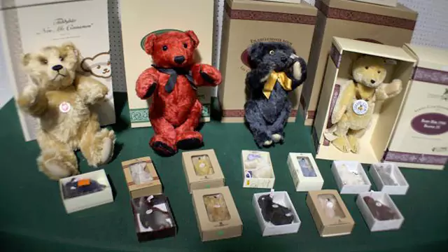 Steiff Bear Auction Somerset