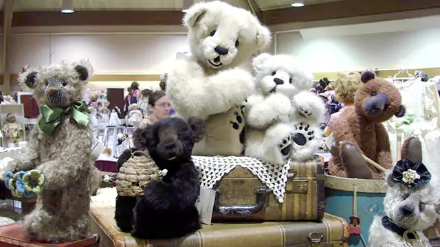 Naperville Doll and Teddy Bear Show - The Toy Store - Collectors Gallery